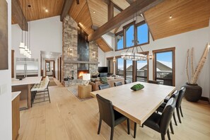 Smart TV, fireplace - Brand New Big Sky 5 Bedroom, 5.5 Bath Home with Private Lodge Access, Ski In/Out (Big Sky)