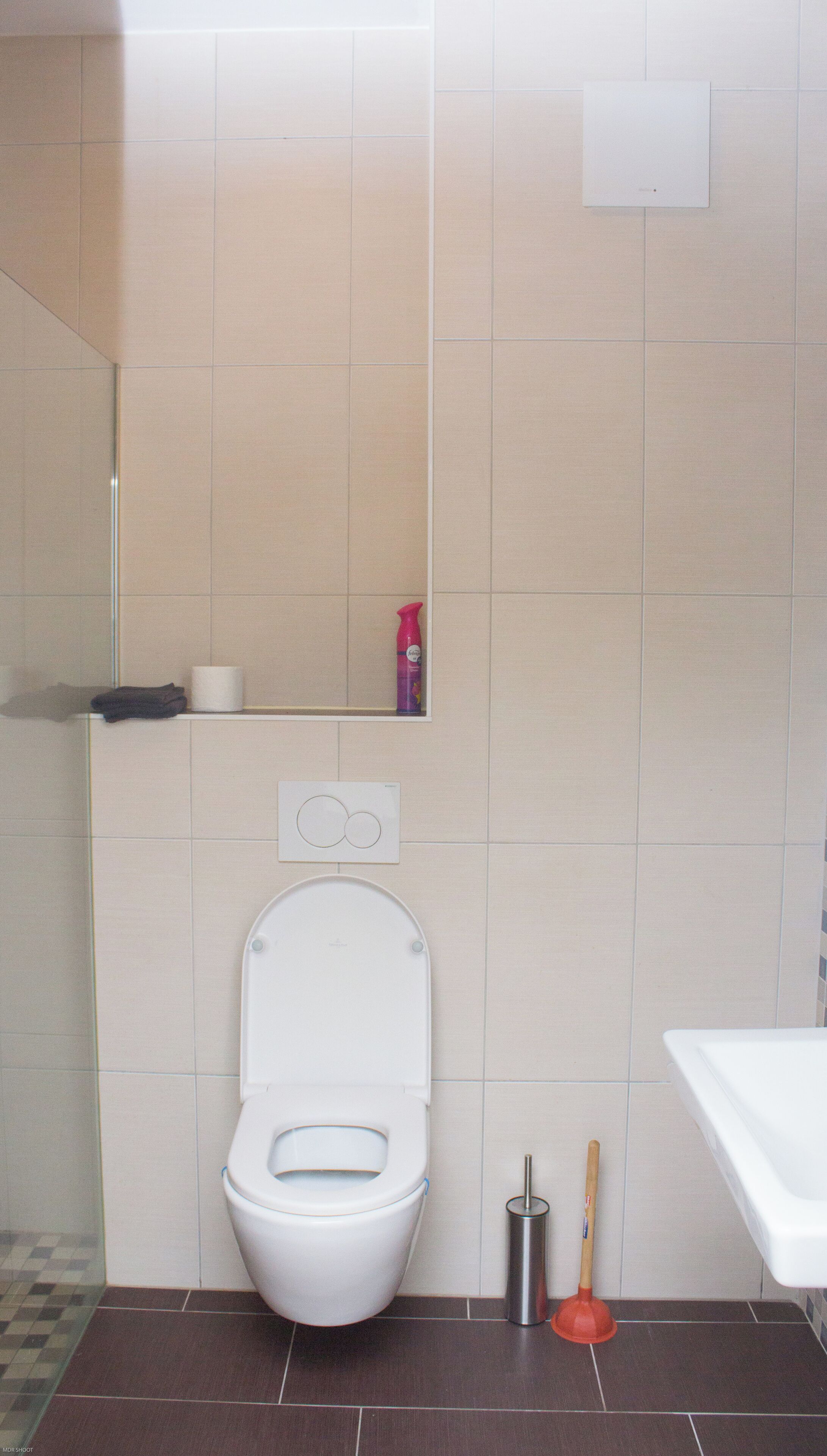 Doccia, bidet, asciugamani, sapone