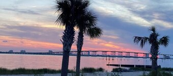 2 Bedroom Cottage/golf cart