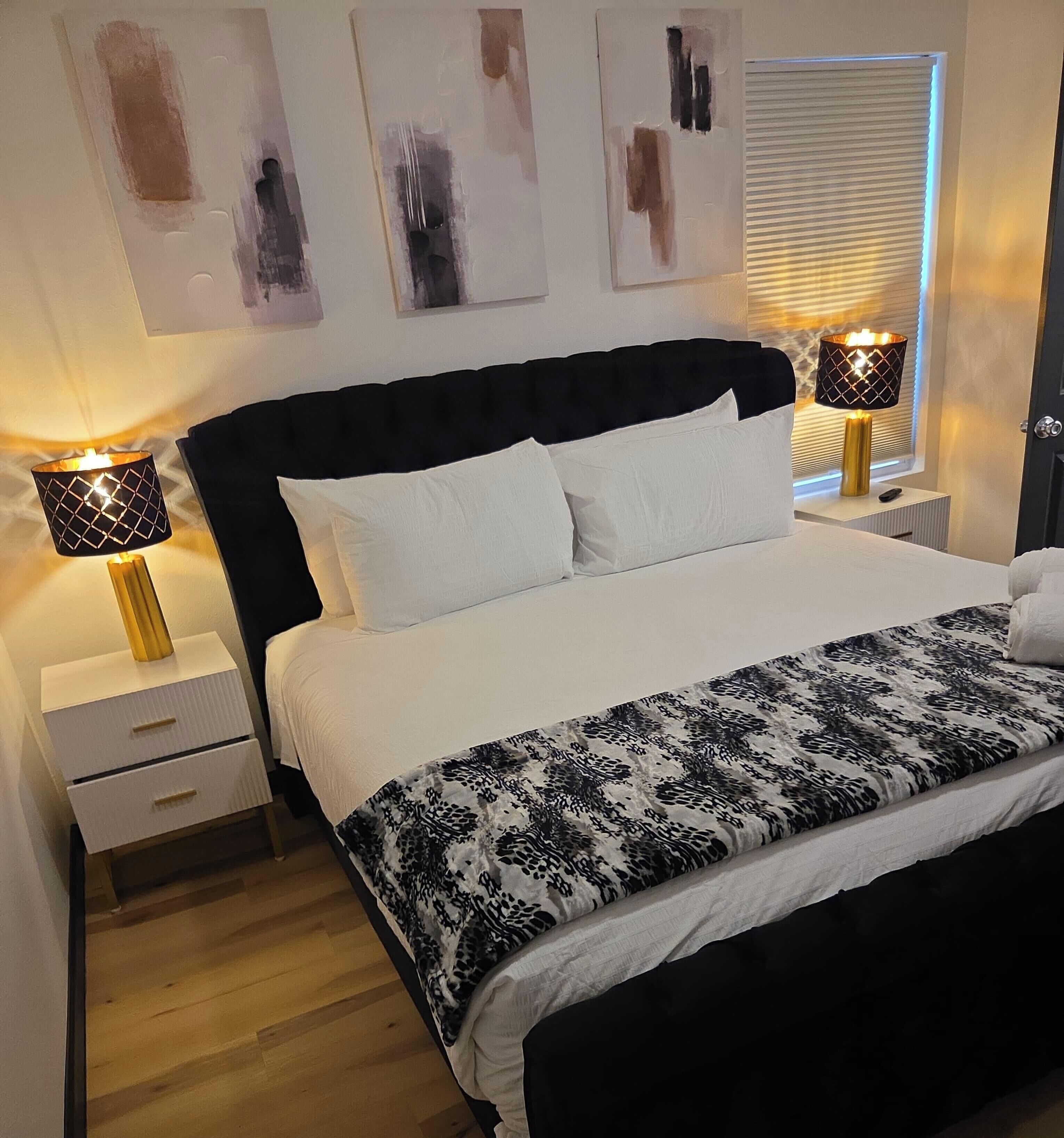 4 chambres, fer et planche à repasser, Wi-Fi, draps fournis