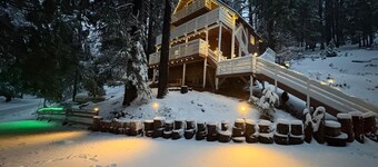 El Capitan Hideaway - A-Frame Cabin Yosemite West