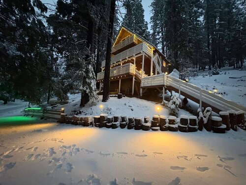 Half Dome Haven - Cozy Yosemite West Studio Inside Yosemite National Park