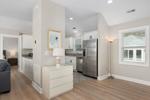 Interior - 6min walk2beach OBX 7BedRm HeatedPool Pet Friendly Hot tub (Corolla)
