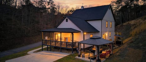 Ferienhaus (6 Bedrooms) | Fassade der Unterkunft