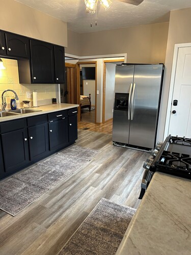 2-bedroom apartment in charming Austin.