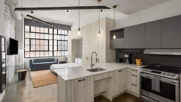 Appartement, 1 grand lit, non-fumeur (Studio) | Literie de qualité, lit avec matelas en mousse à mémoire, décor unique