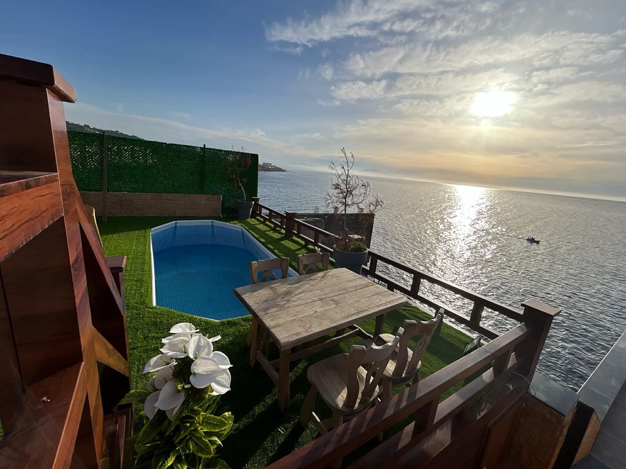 Piscina all'aperto, una piscina riscaldata