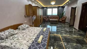 Acceso a internet y ropa de cama