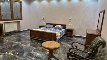 Internet, bed sheets