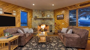 Interior - Scenic Catskills Retreat Pool, Hot Tub, Game Room, Lake & Views Mountainview Estate by Avantstay (Hensonville)