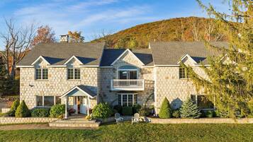 Rumah (1 Bedroom) | Interior