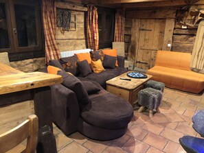 Living area - Chalet for 10 people Crest Voland ski in ski out Large space Individual chalet (Crest-Voland)