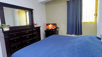 3 dormitorios, tabla de planchar con plancha, wifi gratis y ropa de cama