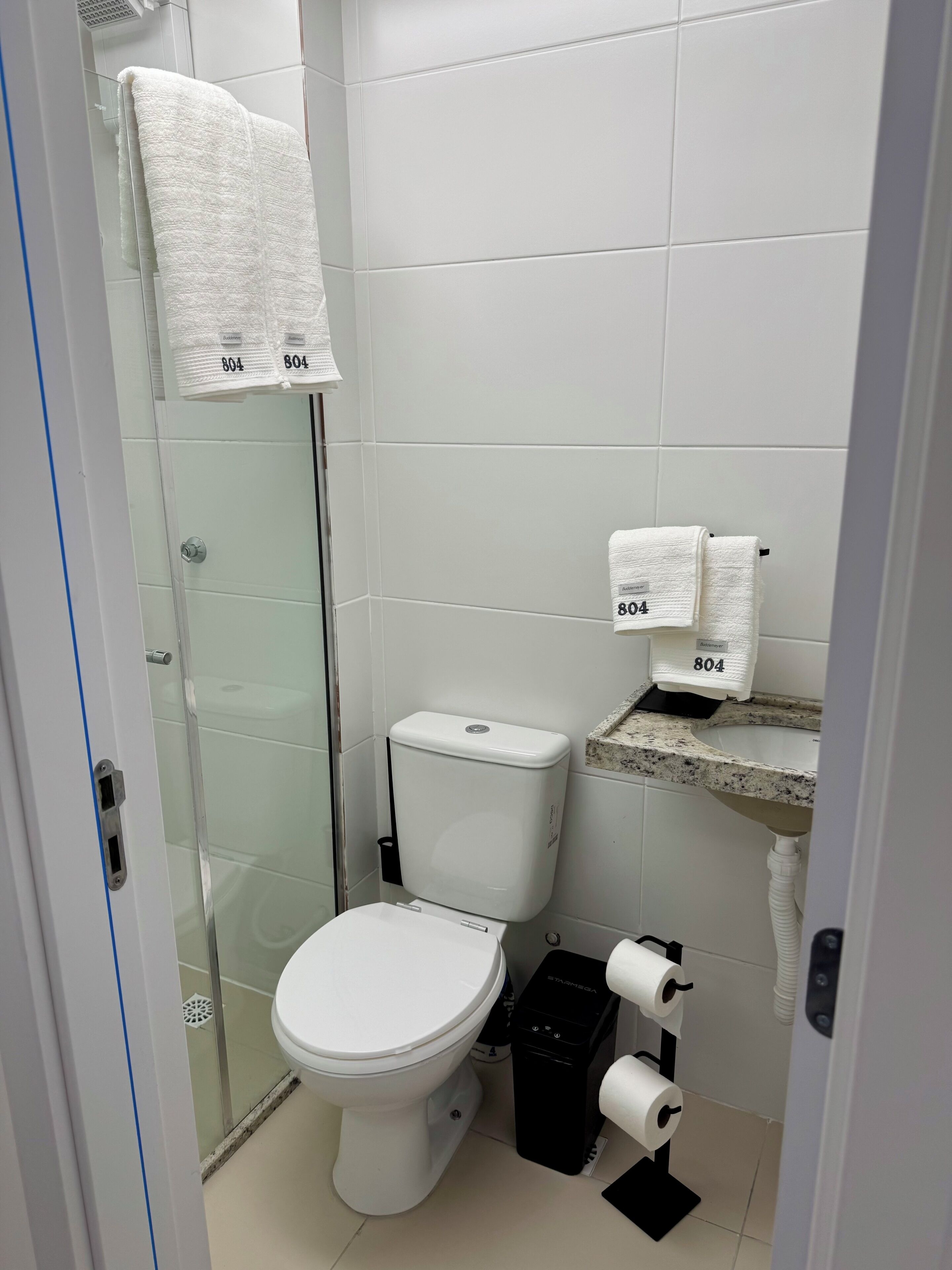 Monolocale comfort, vista città | Bagno