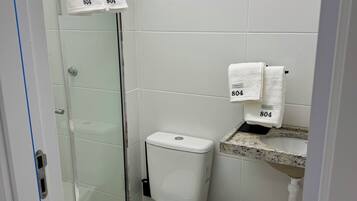 Monolocale comfort, vista città | Bagno