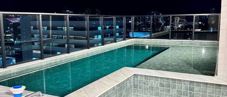 Alberca al aire libre