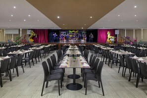 5 restaurants; breakfast, lunch, and dinner served - El Cid Castilla Beach Hotel - All Inclusive (Mazatlán)