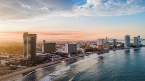 Aerial view - El Cid Castilla Beach Hotel - All Inclusive (Mazatlán)