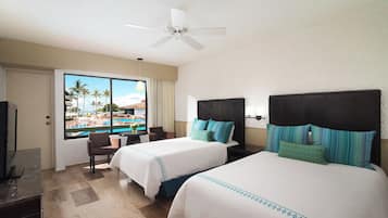 Studio, quang cảnh hồ bơi | Quang cảnh từ phòng