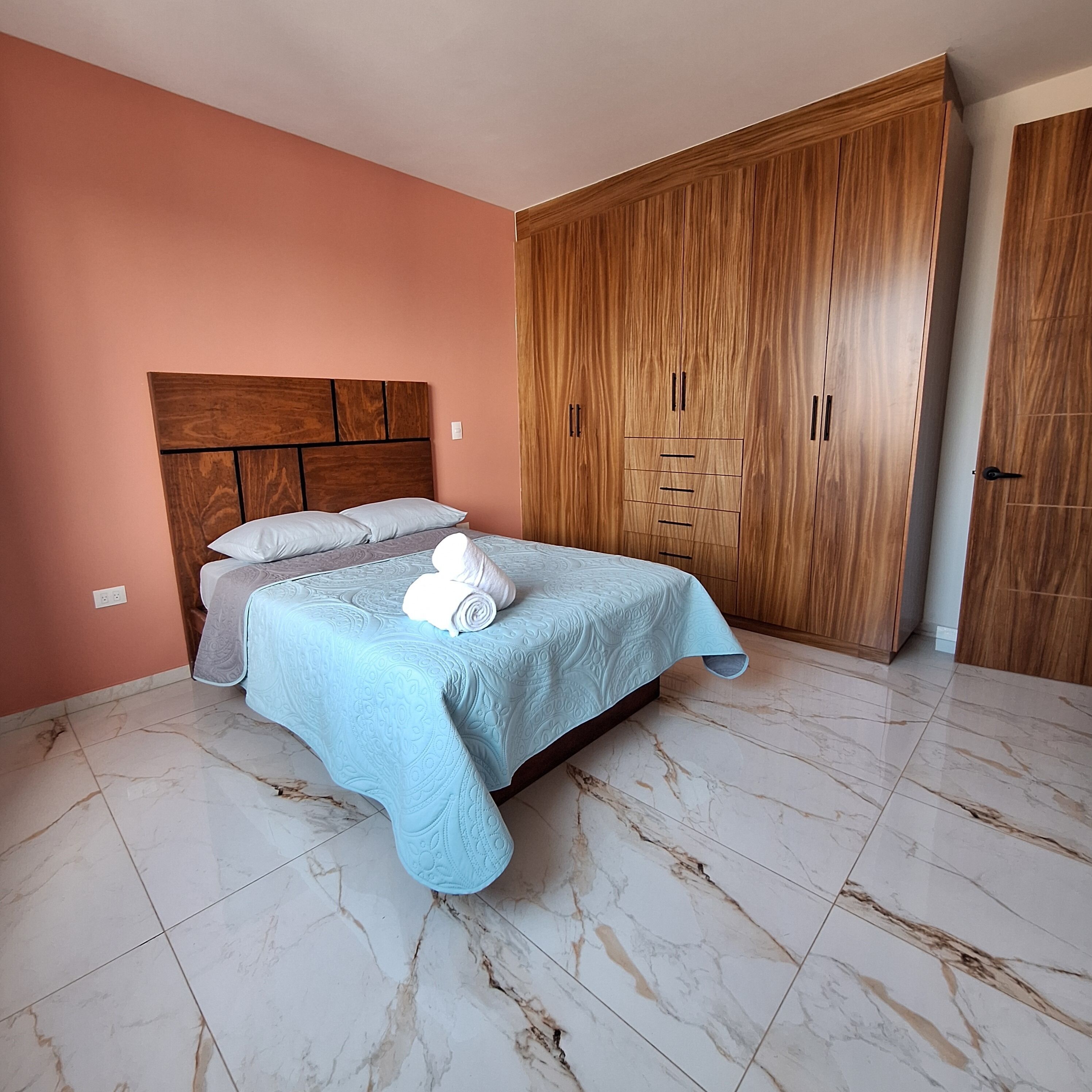 Departamento familiar, 3 habitaciones | Tabla de planchar con plancha y wifi gratis 