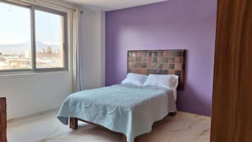 Family Apartment | Iron/ironing board, free WiFi