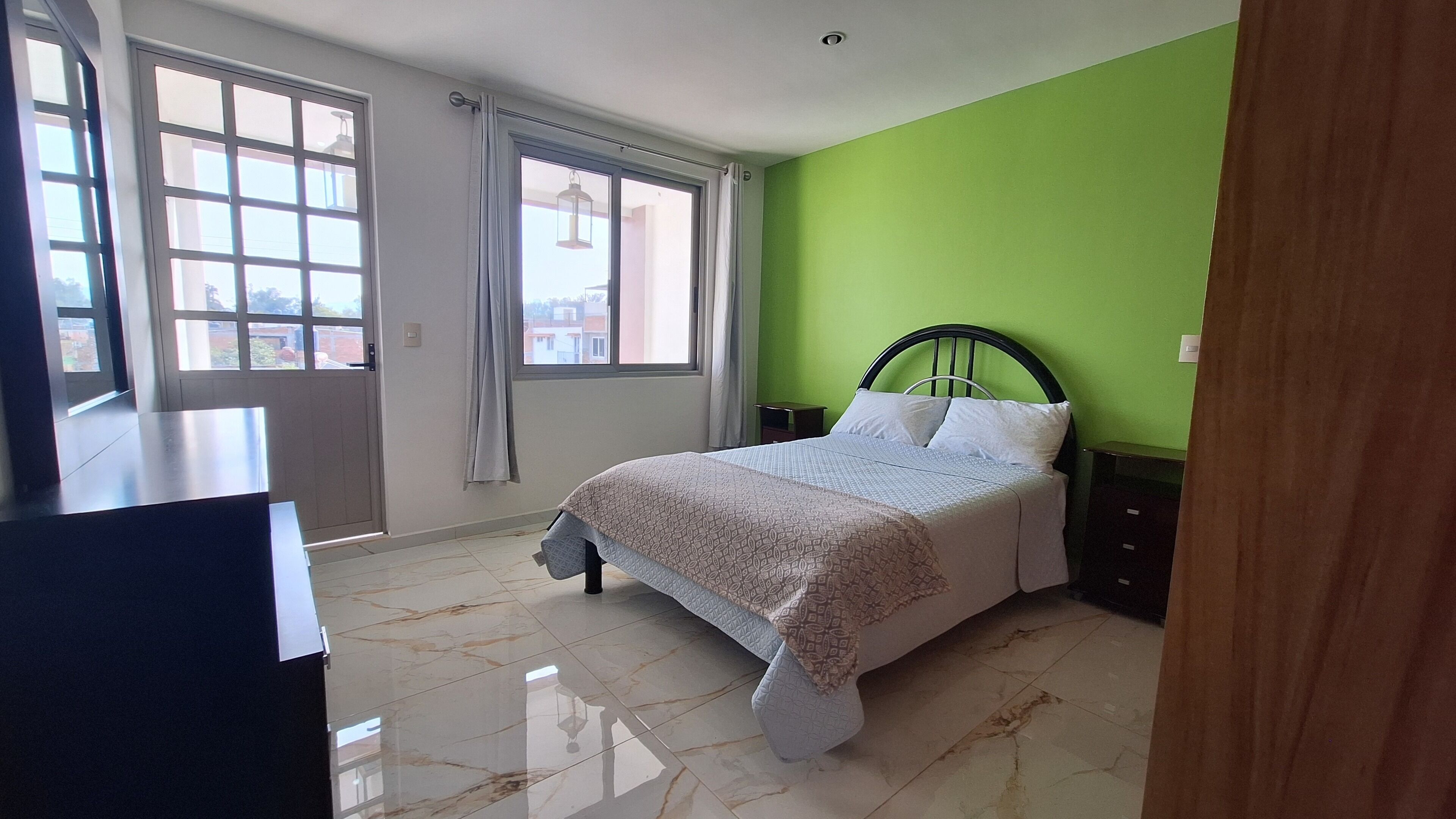 Apartemen Standar, balkon | Setrika/meja setrika dan Wi-Fi gratis