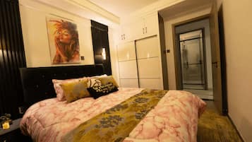 2 habitaciones, escritorio, wifi gratis y ropa de cama
