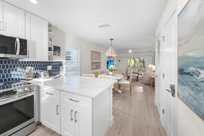 Fridge, microwave, oven, stovetop - Sunset Walks & Shelling Days at Seashells 9! Deeded beach access! (Sanibel)