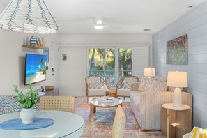 Living area - Sunset Walks & Shelling Days at Seashells 9! Deeded beach access! (Sanibel)