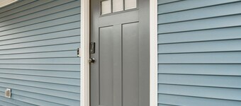 < 3 Mi to Downtown Greenville! Convenient 2BR Home