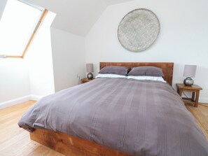 1 slaapkamer, individueel gedecoreerd, individueel gemeubileerd