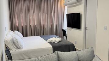 1 bedroom, iron/ironing board, free WiFi, bed sheets