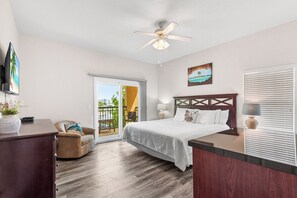 2 bedrooms, Internet, bed sheets - Ocean View Oasis on the Gulf! (Treasure Island)