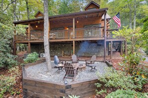 Property grounds - Golf Club, Pool & Hiking! Wooded Cashiers Escape (Cashiers)