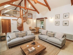 Living area - Riverside Barn (Truro)