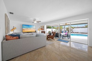 Smart TV, videojuegos y estéreo 