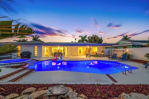 Unclassified image, 3 of 151, button - Saltwater Pool Beach Home (Largo)