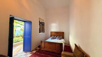 2 Schlafzimmer, Schreibtisch, Bügeleisen/Bügelbrett, kostenloses WLAN