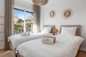 2 habitaciones, tabla de planchar con plancha y wifi gratis 
