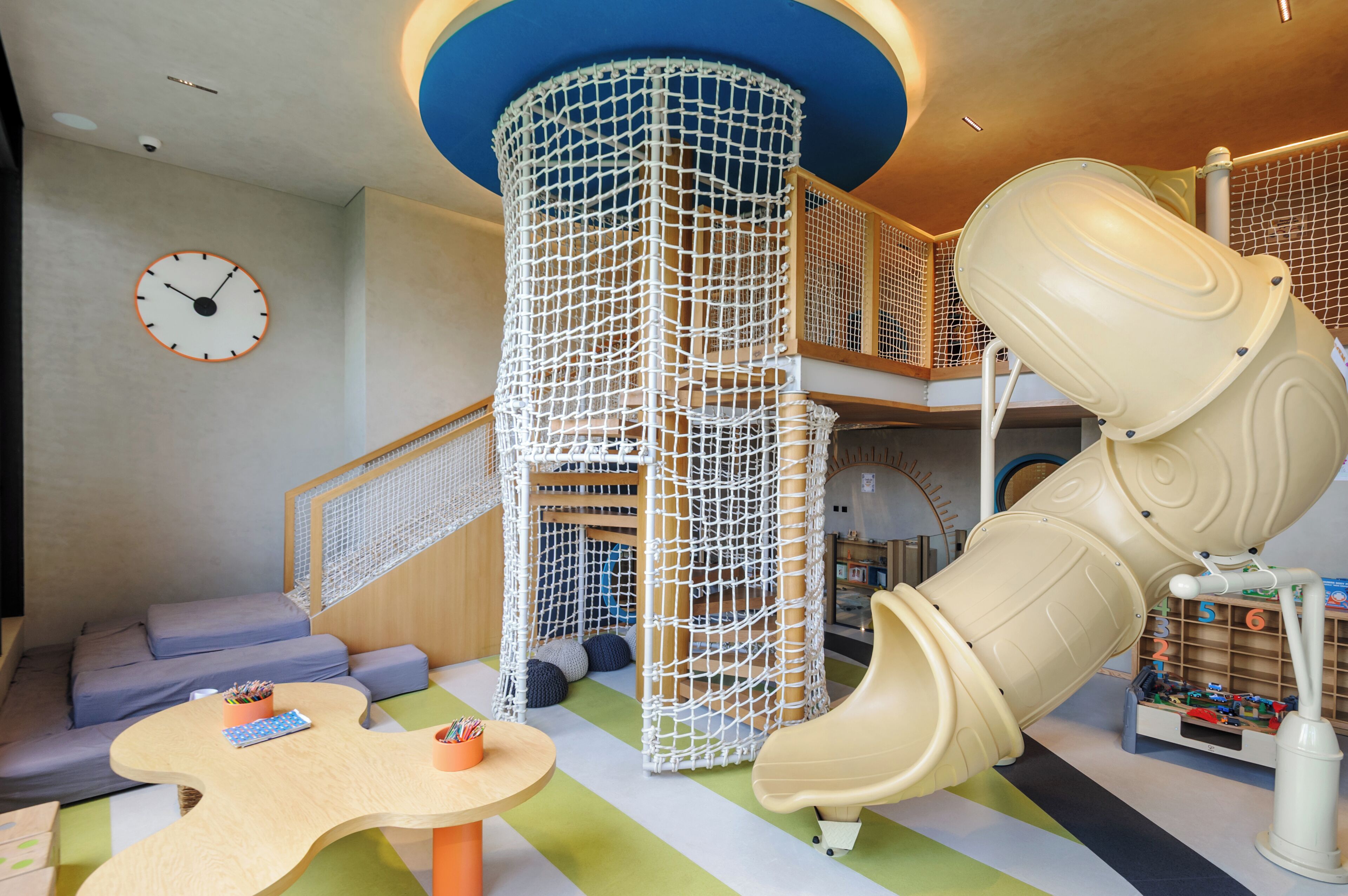 Área de juegos infantiles al aire libre