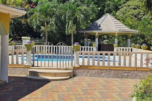 Pool - Living Pretty - Upper Floor (Mandeville)