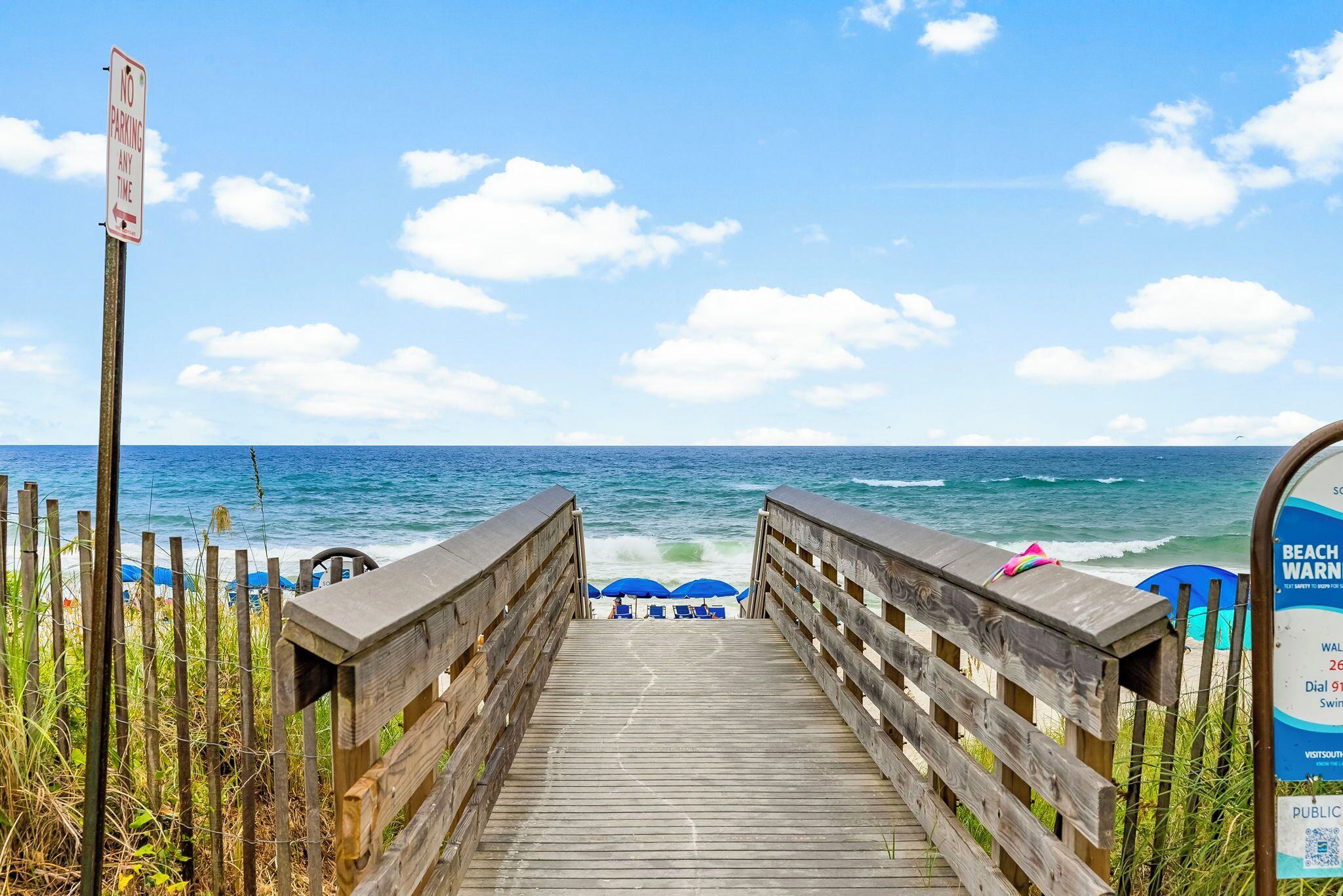 In Strandnähe, Liegestühle, Strandtücher