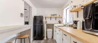 Steps to Coffee & Breweries | Paws & Pines Escape