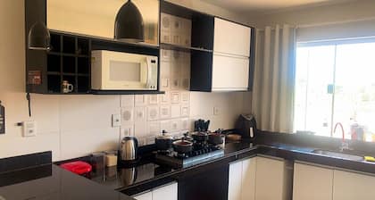 Executive & Functional: Complete House in Varginha (Near Av. Contour)