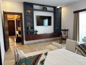 4 室のベッドルーム、アイロン / アイロン台、インターネット、ベッドシーツ