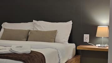 1 sovrum, skrivbord, strykjÀrn/strykbrÀda och gratis wi-fi