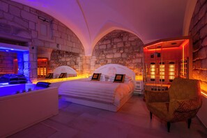 Spa - Private suite & spa just steps from the sea with hot tub and sauna. (Vitigliano)