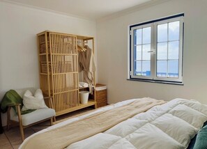 3 Schlafzimmer, Schreibtisch, Bügeleisen/Bügelbrett, kostenloses WLAN