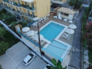 Pool - Passas Studios and Apartments (Corfu)