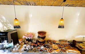 Dining - Passas Studios and Apartments (Corfu)